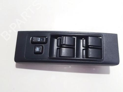 Used Switch Switch TOYOTA COROLLA Verso (_E12_) 1.8 VVT-i (ZZE122_, ZZE122R) (135 hp) 33507322 33507322