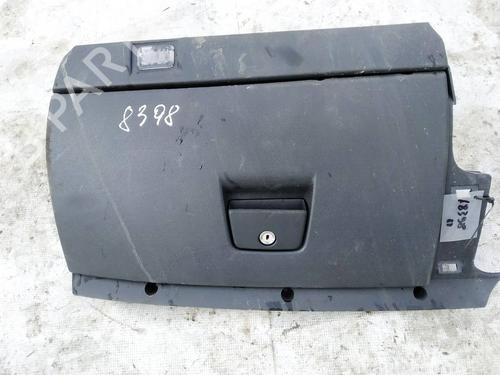 Used Glove box Glove box VOLVO C30 (533) D3 (150 hp) 35307101 35307101