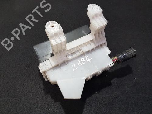 Used Fuse box Fuse box NISSAN ALMERA II Hatchback (N16) 1.5 (90 hp) 33482098 33482098