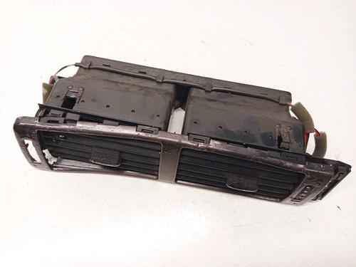 air-vent-audi-a6-c5-4b2-4b4-1997-1998-1999-2000-2001-2002-2003-2004-2005-32969657 main image