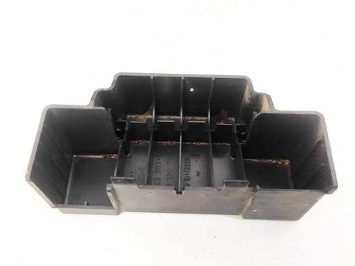Used Fuse box Fuse box OPEL ASTRA H (A04) 1.7 CDTI (L48) (100 hp) 32952932 32952932