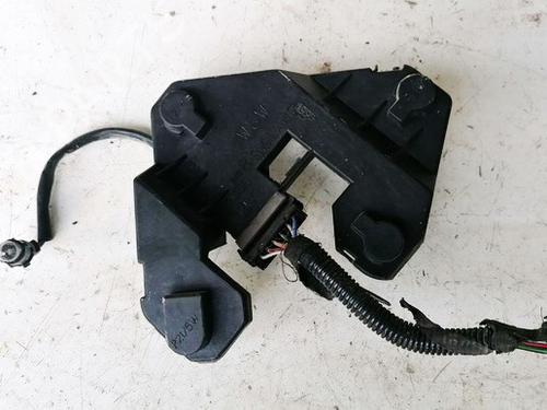 lamp-holder-audi-a4-b5-8d2-1994-1995-1996-1997-1998-1999-2000-2001-35609947 main image