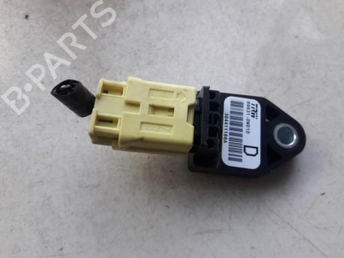 Used Electronic module Electronic module TOYOTA COROLLA Verso (_E12_) 1.8 VVT-i (ZZE122_, ZZE122R) (135 hp) 33517498 33517498