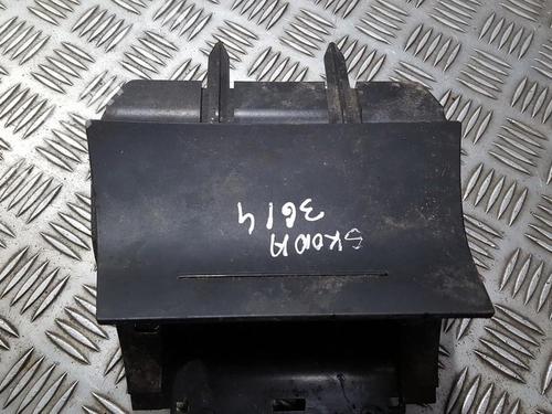 Cendrier Cendrier SKODA OCTAVIA II (1Z3) 1.4 (80 hp) 35692482 35692482