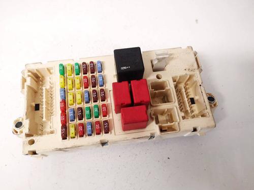 Used Fuse box Fuse box ALFA ROMEO 159 (939_) 1.9 JTDM 8V (939AXE1B) (120 hp) 32954834 32954834