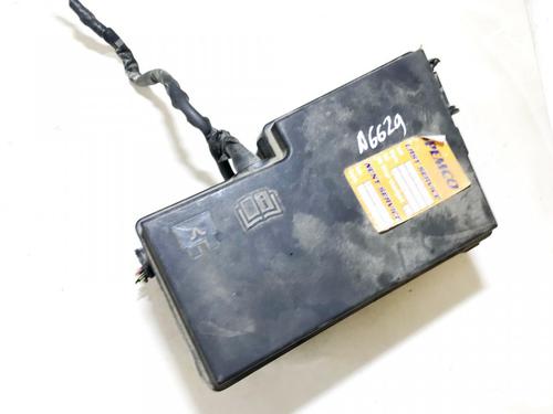 fuse-box-ford-focus-ii-da_-hcp-dp-2004-2005-2006-2007-2008-2009-2010-2011-2012-2013-33078256 main image