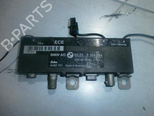 Used Electronic module Electronic module BMW 5 (E39) 520 i (150 hp) 33484121 33484121
