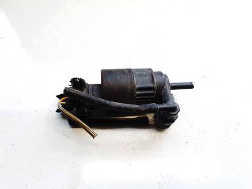 Used Washer pump Washer pump VW PASSAT B7 (362) 1.6 TDI (105 hp) 34879518 34879518