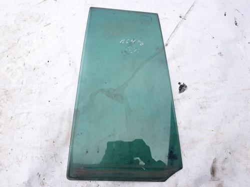 Panel rude bagtil venstre Panel rude bagtil venstre 35526262 35526262
