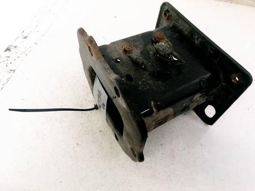 Used Front bumper bracket Front bumper bracket 35381217 35381217