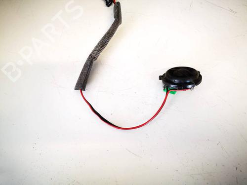Used Speaker Speaker VW GOLF IV (1J1) 1.9 TDI (90 hp) 32582158 32582158
