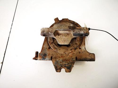 Used Engine mount Engine mount CHRYSLER VOYAGER IV (RG, RS) 2.5 CRD (141 hp) 32887193 32887193