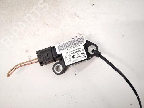 Used Electronic module PEUGEOT 607 (9D, 9U) 3.0 V6 24V (211 hp) 32913755