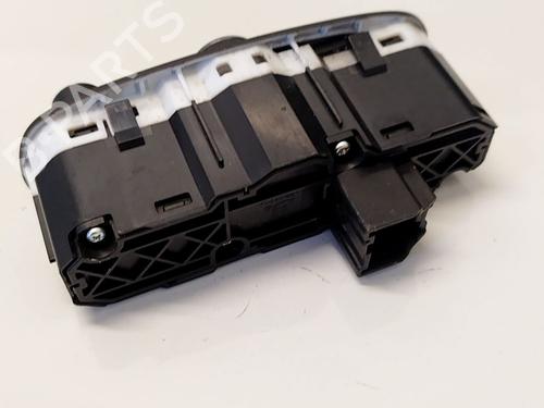 Switch PEUGEOT BOXER Van 2.0 BlueHDi 130 | BP36547192I30 - Image 2