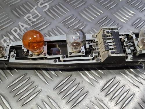 Used Lamp holder Lamp holder OPEL VECTRA B (J96) 2.0 DI 16V (F19) (82 hp) 35675828 35675828