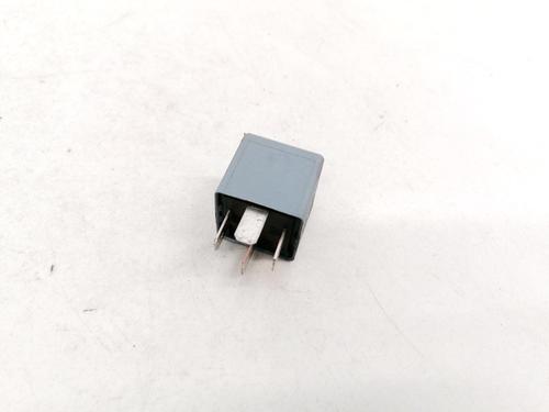 Electronic sensor AUDI A6 C5 (4B2, 4B4) 1.9 TDI | BP32874521M84 - Image 2
