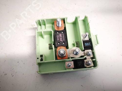 Used Fuse box Fuse box VOLVO S60 I (384) D5 (163 hp) 32625731 32625731