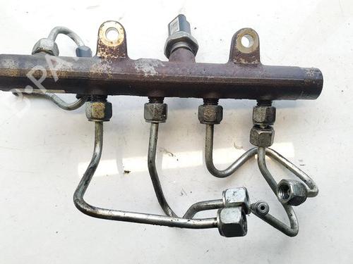 Used Injection rail Injection rail 35452890 35452890