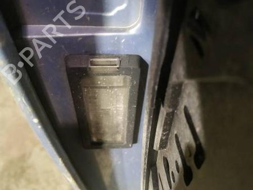 licence-plate-light-renault-espace-iv-jk01_-2002-35166325 main image