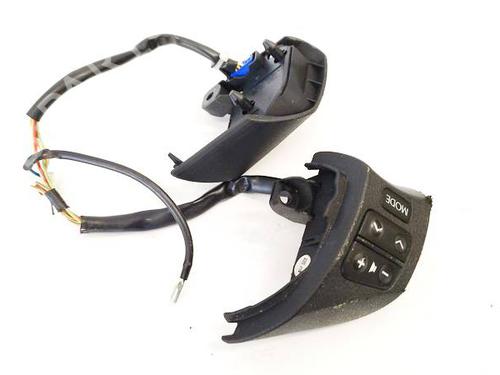 Commandes au volant Commandes au volant LEXUS IS II (_E2_) 220d (ALE20) (177 hp) 36688041 36688041