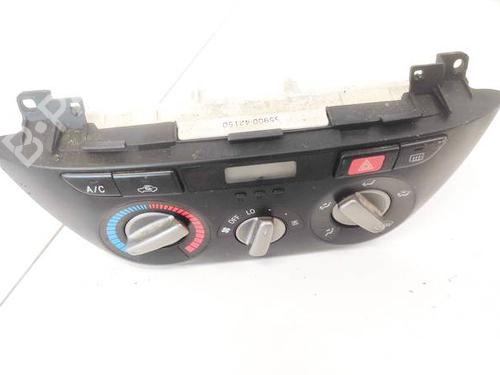 Used Climate control Climate control TOYOTA RAV 4 II (_A2_) 2.0 D 4WD (CLA20_, CLA21_, CLA20R, CLA21R) (116 hp) 35204914 35204914