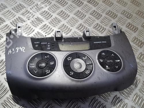 Used Climate control Climate control TOYOTA RAV 4 III (_A3_) 2.2 D 4WD (ALA30_, ALA30R) (136 hp) 35708719 35708719
