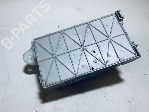 Fuse box TOYOTA RAV 4 II (_A2_) 2.0 (ACA26) | BP33074909E1 - Image 3