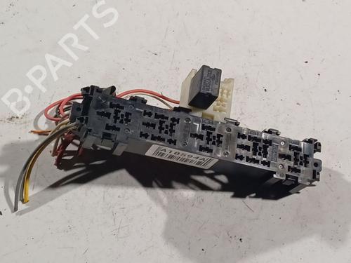 fuse-box-renault-kangoo-kc01_-1997-32562993 main image