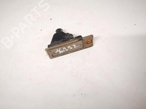 Luz matrícula Luz matrícula VOLVO S80 I (184) 2.5 TDI (140 hp) 35423898 35423898