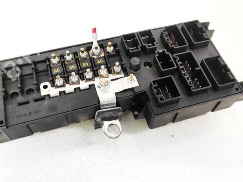 Used Fuse box Fuse box MERCEDES-BENZ E-CLASS (W211) E 220 CDI (211.006) (136 hp) 32948695 32948695