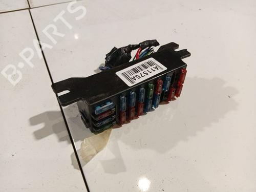 Used Fuse box Fuse box 37278402 37278402