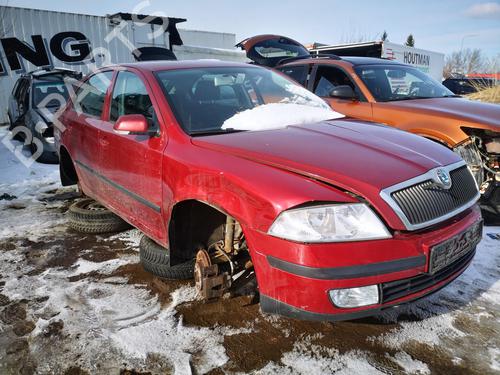 Brugte SKODA OCTAVIA I (1U2) 1.6 (102 hp) 4445091