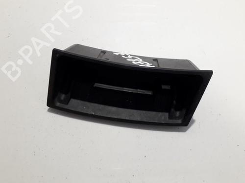 Used Ashtray Ashtray AUDI A6 C6 (4F2) 2.0 TDI (140 hp) 35838587 35838587
