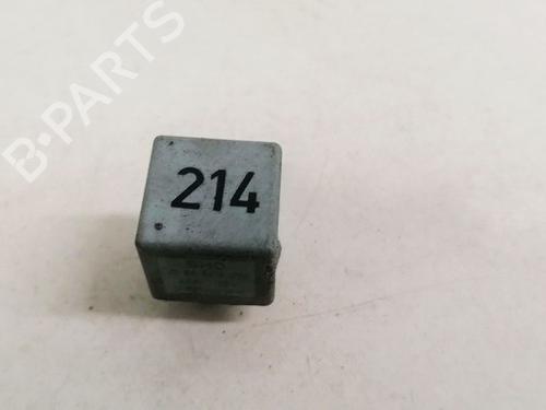 other-vw-passat-b5-variant-3b5-1997-1998-1999-2000-2001-33091641 main image