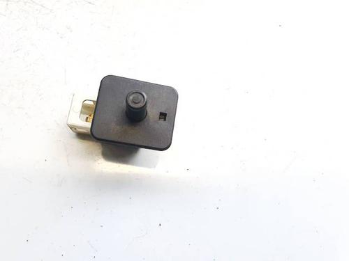 Used Electronic module Electronic module MERCEDES-BENZ E-CLASS (W211) E 220 CDI (211.008) (170 hp) 34825536 34825536