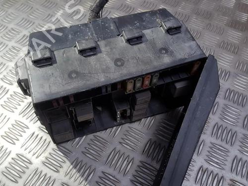 fuse-box-ford-focus-i-daw-dbw-1998-1999-2000-2001-2002-2003-2004-2005-2006-2007-2008-2009-33494020 main image