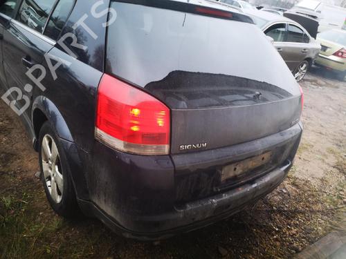 Fuse box OPEL SIGNUM Hatchback (Z03) 2.2 DTI (F48) | BP32605662E1 