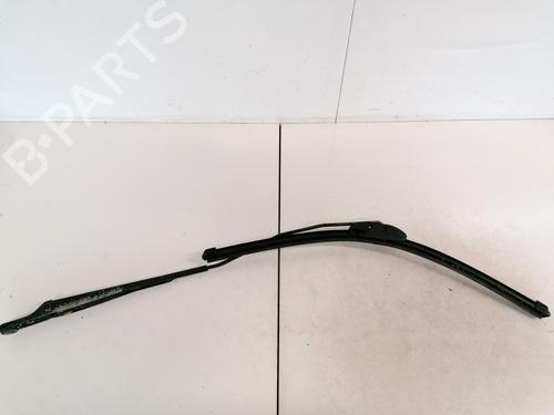 Used Front windshield wiper arm Front windshield wiper arm 33079006 33079006