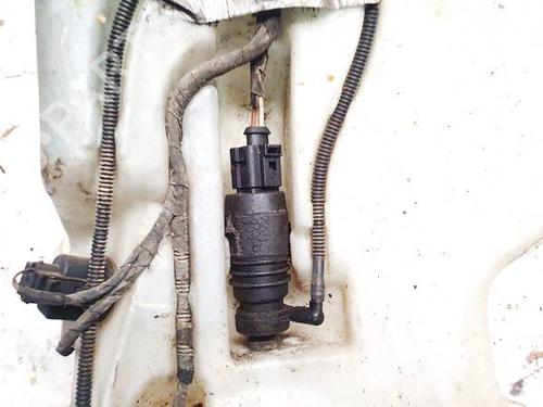 washer-pump-audi-a8-d3-4e2-4e8-2002-2003-2004-2005-2006-2007-2008-2009-2010-35348336 main image