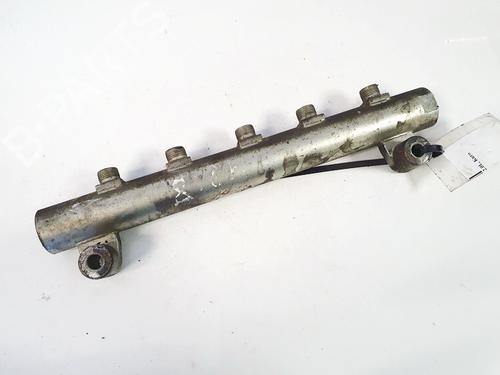 Injection rail CHEVROLET CAPTIVA (C100, C140) 2.0 D 4WD | BP35706388M98 - Image 2