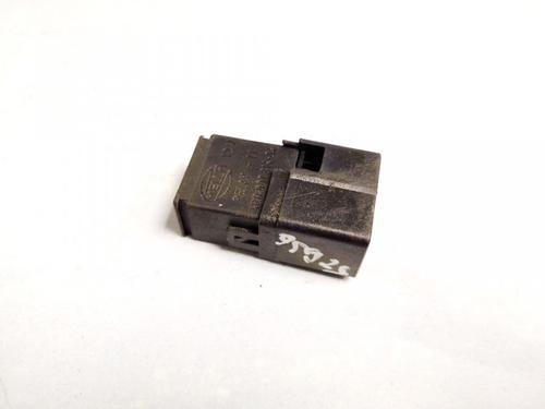 andre-nissan-almera-ii-hatchback-n16-2000-33108673 main image