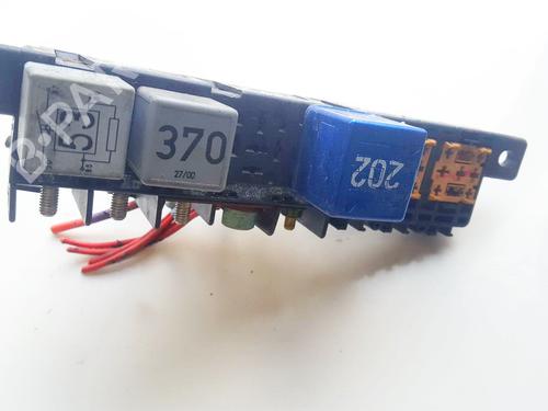 Used Fuse box Fuse box AUDI A6 C5 (4B2, 4B4) 2.5 TDI (180 hp) 33519517 33519517