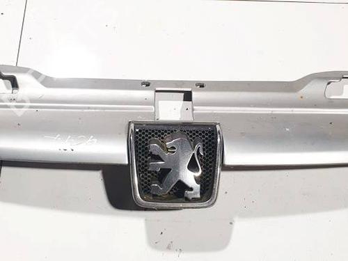 Grill Grill PEUGEOT 406 (8B) 2.0 HDI 110 (109 hp) 35220067 35220067
