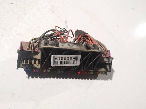 Used Fuse box Fuse box SEAT ALHAMBRA (7V8, 7V9) 1.9 TDI (110 hp) 32561564 32561564