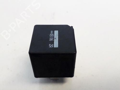 Electronic sensor FORD MONDEO III (B5Y) 2.0 TDCi | BP33064375M84 - Image 2