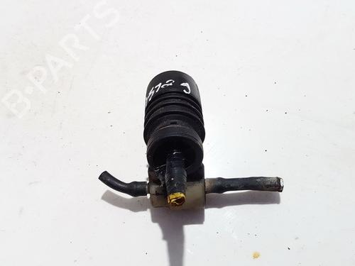 Used Washer pump Washer pump SUBARU IMPREZA Estate (GF) 2.0 (GF8) (116 hp) 35864245 35864245