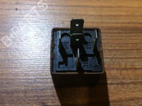 Used Electronic sensor Electronic sensor OPEL ZAFIRA A MPV (T98) 1.6 CNG (F75) (97 hp) 33519930 33519930