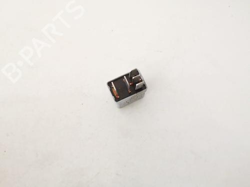 Electronic sensor MERCEDES-BENZ C-CLASS (W203) C 180 Kompressor (203.046) | BP33068038M84 - Image 2