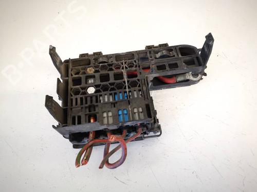 Used Fuse box OPEL CORSA D (S07) 1.4 (L08, L68) (90 hp) 32587108