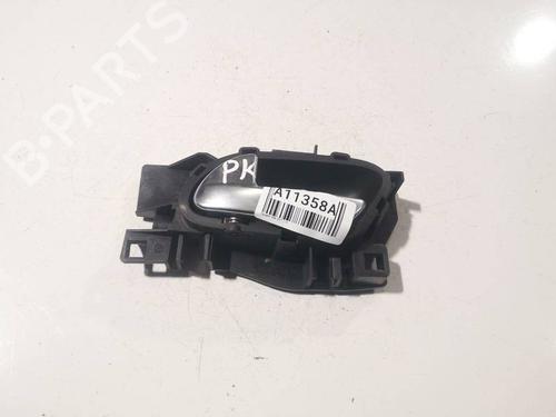 Used Front right interior door handle Front right interior door handle 38917443 38917443